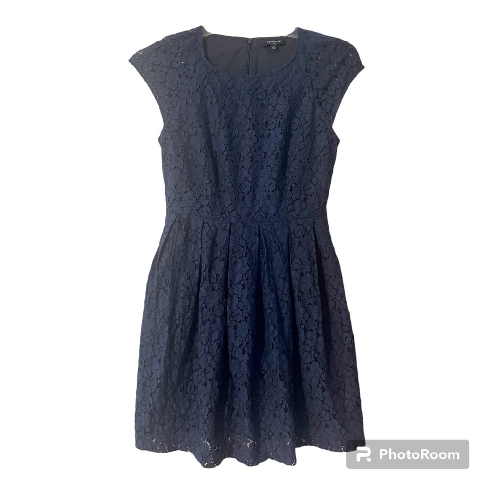 MADEWELL Navy Blue Lace pleated A-line dress with pockets - size 2 - zipper back